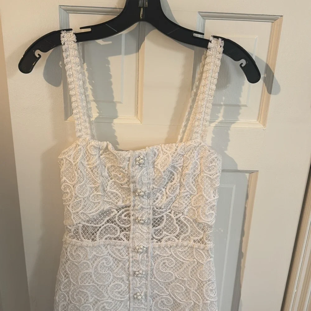 Alexis Lyssa White Pleat Midi Crochet Dress - Picture 3 of 6